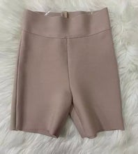 BANDAGED BIKER SHORTS